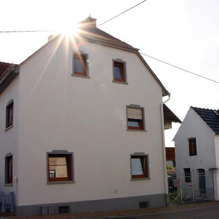 Haus Bella Altendiez ภายนอก รูปภาพ